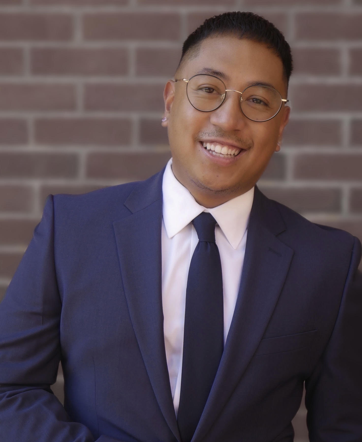 Headshot Erwin Cabrera