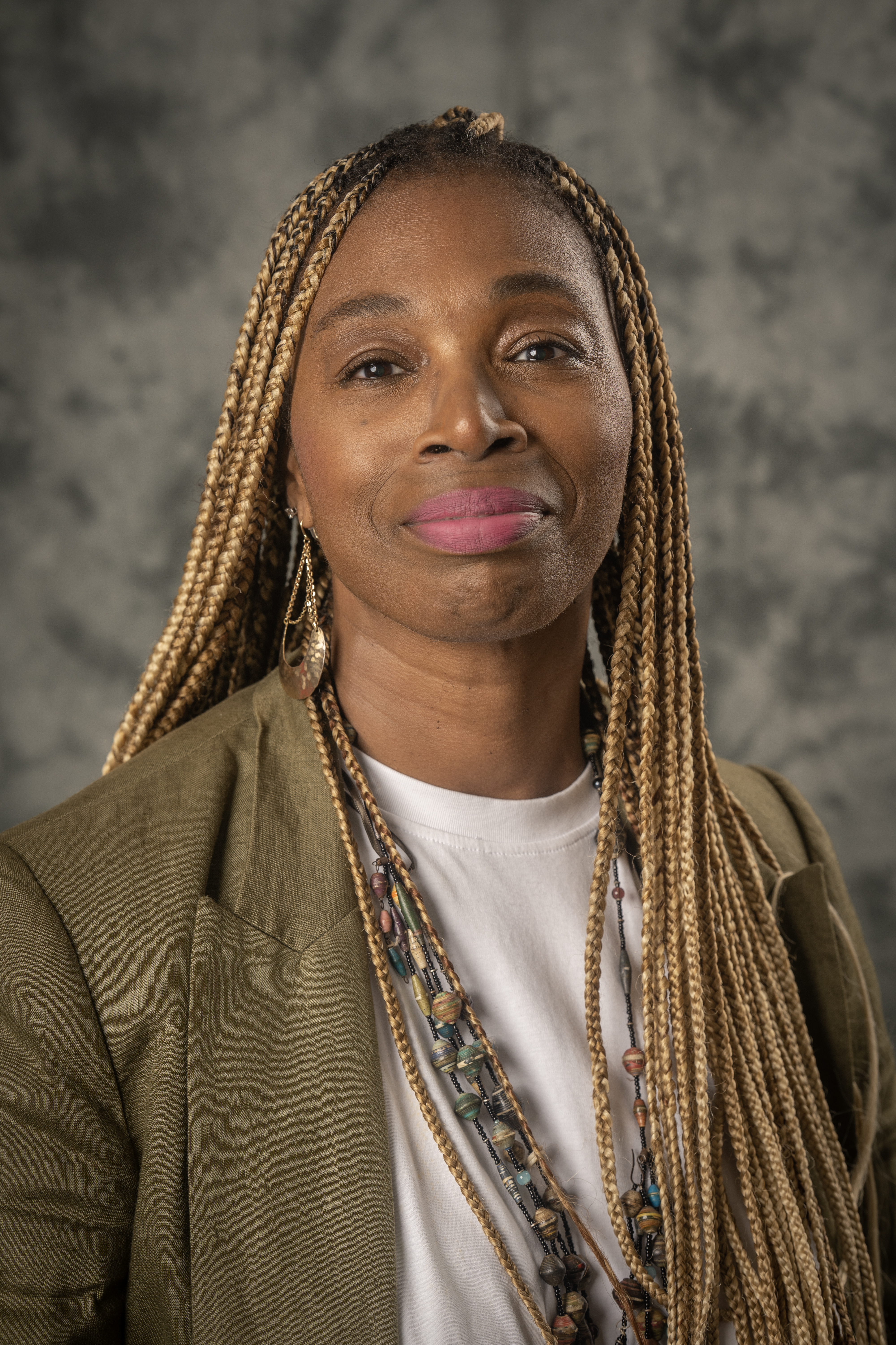 Headshot of Professor Dr. Tracey L Walters
